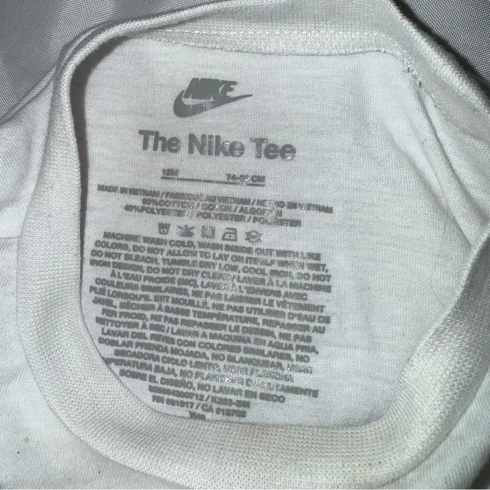 Nike Baby 12 mos Unisex‎ Boy Girl White w/Black Long Sleeve T-Shirt
